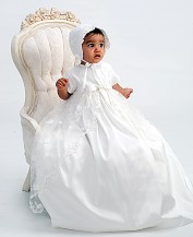Sarah Louise -c- Girls Christening Robe & Bonnet.- BB133